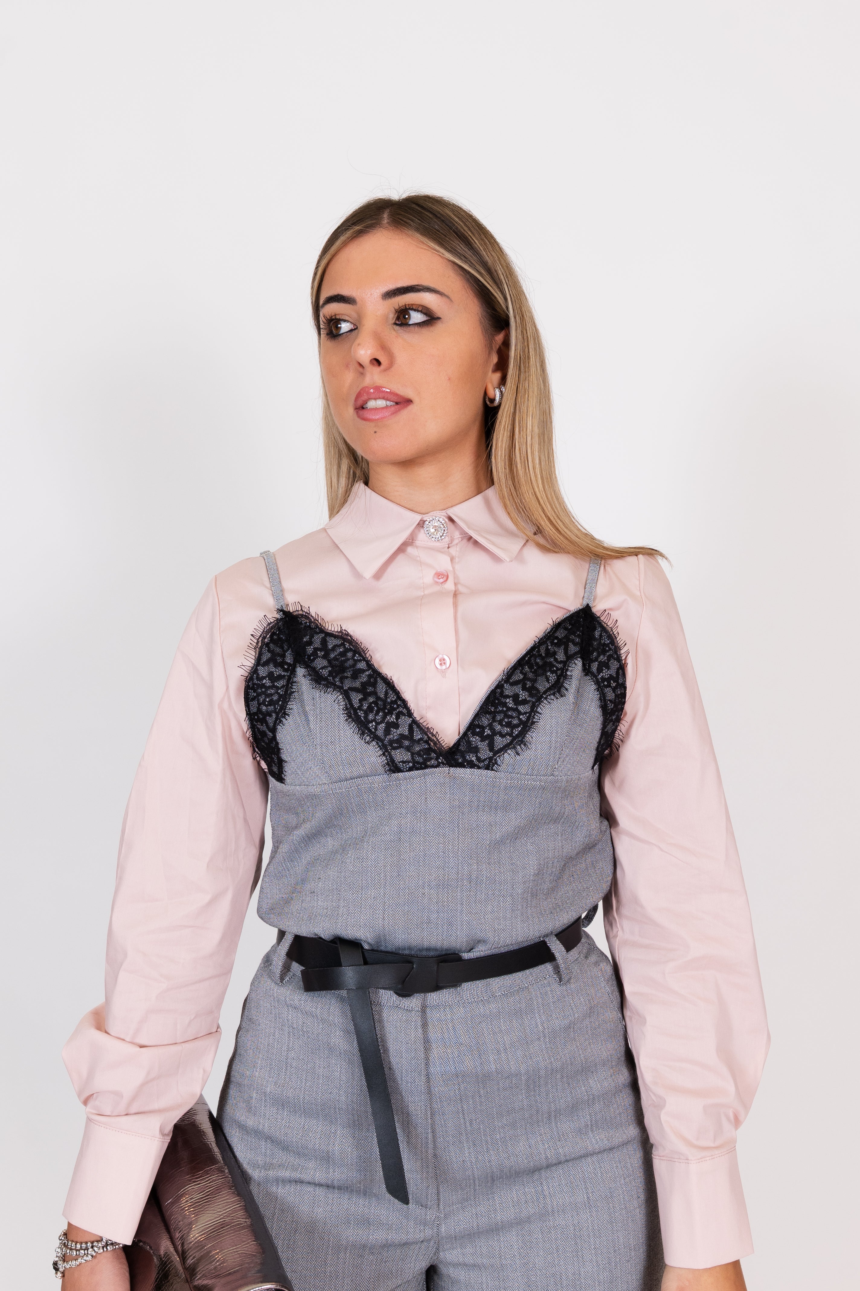 TOP CON INSERTO IN PIZZO LE STREGHE