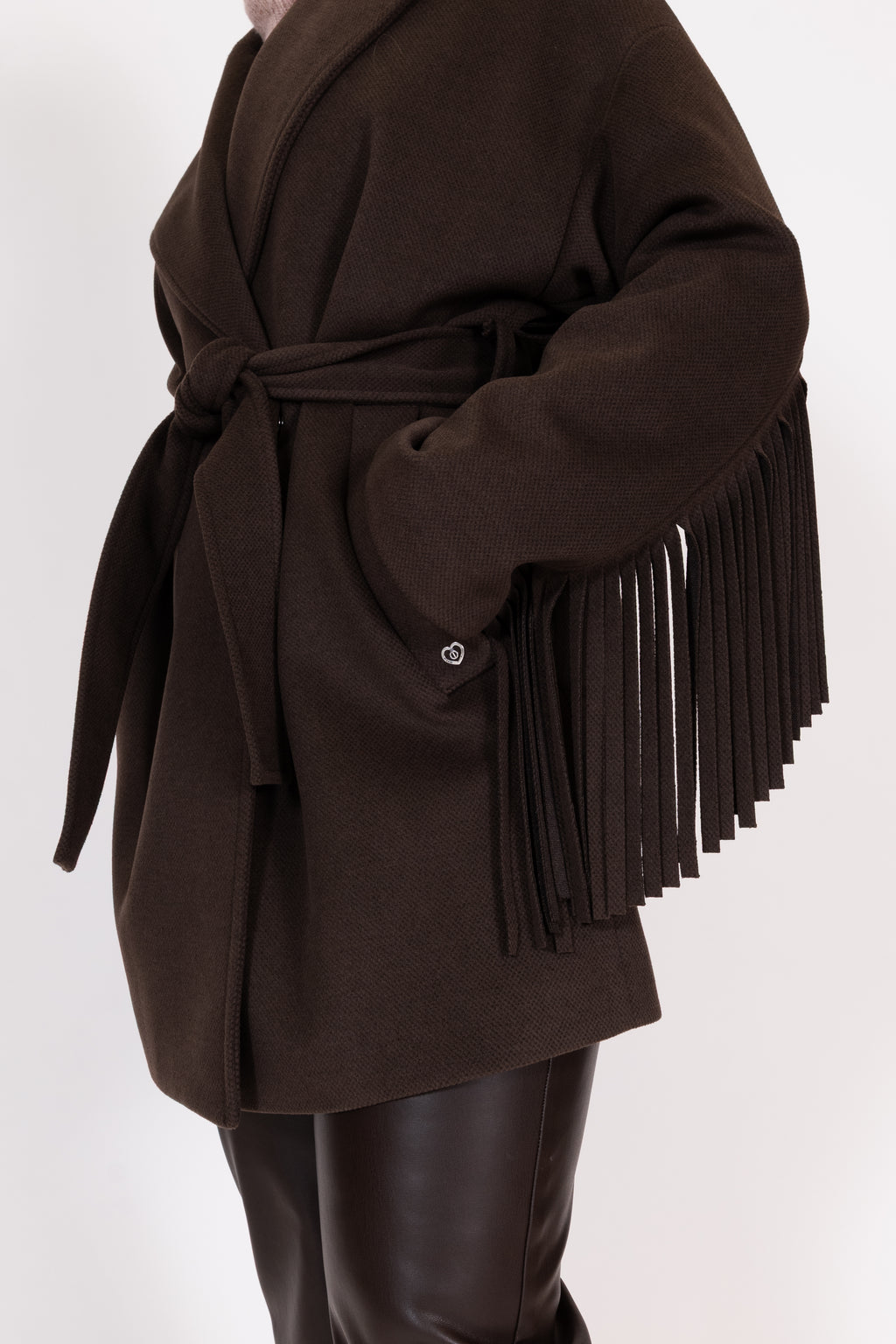 CAPPOTTINO CON FRANGE PLEASE