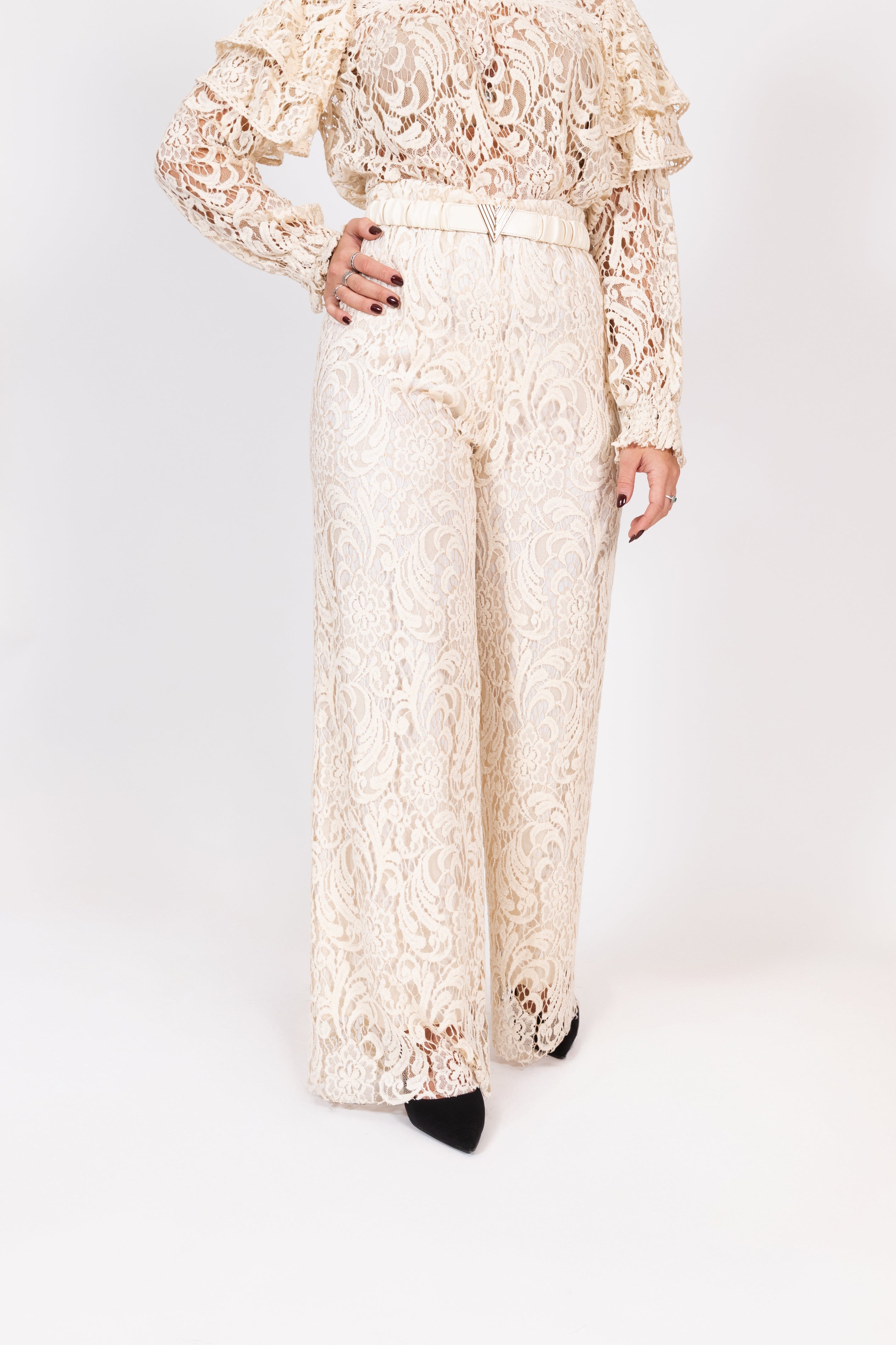 PANTALONE DI PIZZO LE STREGHE